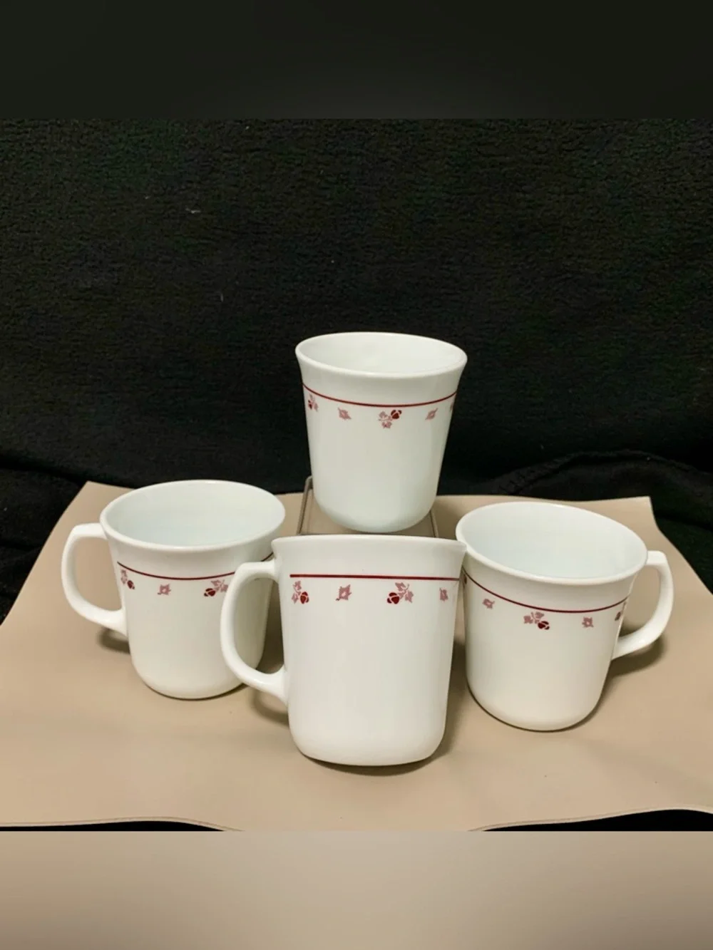 🔍 Vintage Corelle Burgundy Rose by Corning (4) 3-Piece Place Settings/12 Pieces